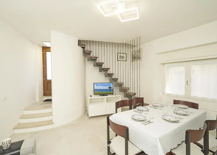 Casa Angolo Relax Апартаменты Gaino