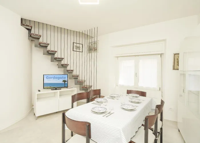 Casa Angolo Relax Апартаменты *
